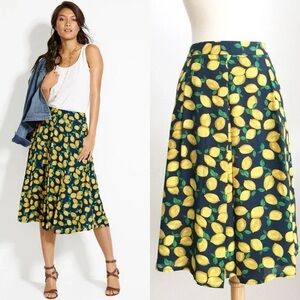 Banana Republic White MID-RISE SKINNY JEAN and The Limited Lemon Skits bundle